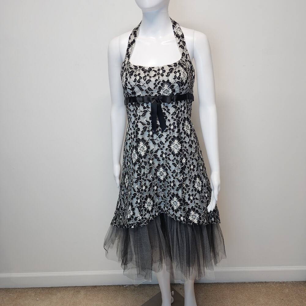 Cache Halter Lace Tulle Goth Dress Size 6 Black Ivory Asymmetric Prom Wedding